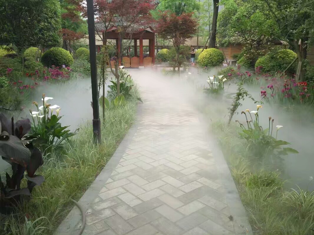 成都市郫都区新民场云凌草堂景观喷雾 - 四川经伟绿点环保科技有限